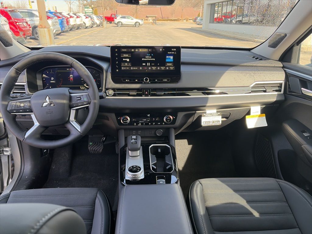 2026 Mitsubishi Outlander SE - Photo 23