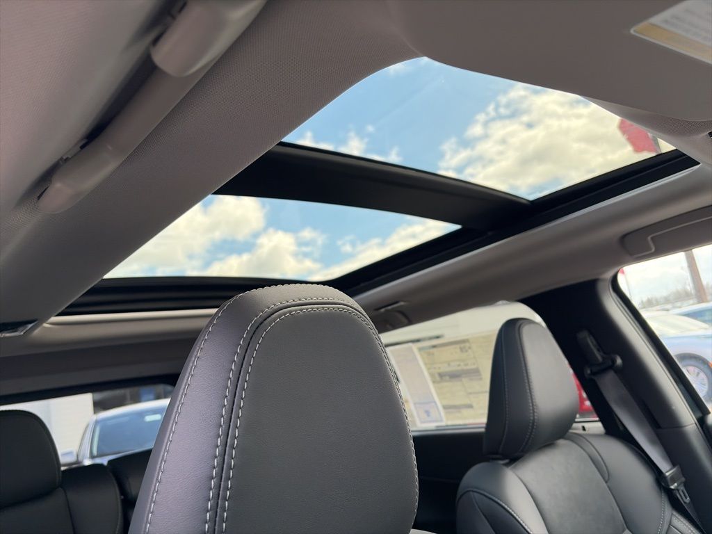 2026 Mitsubishi Outlander SE - Photo 14