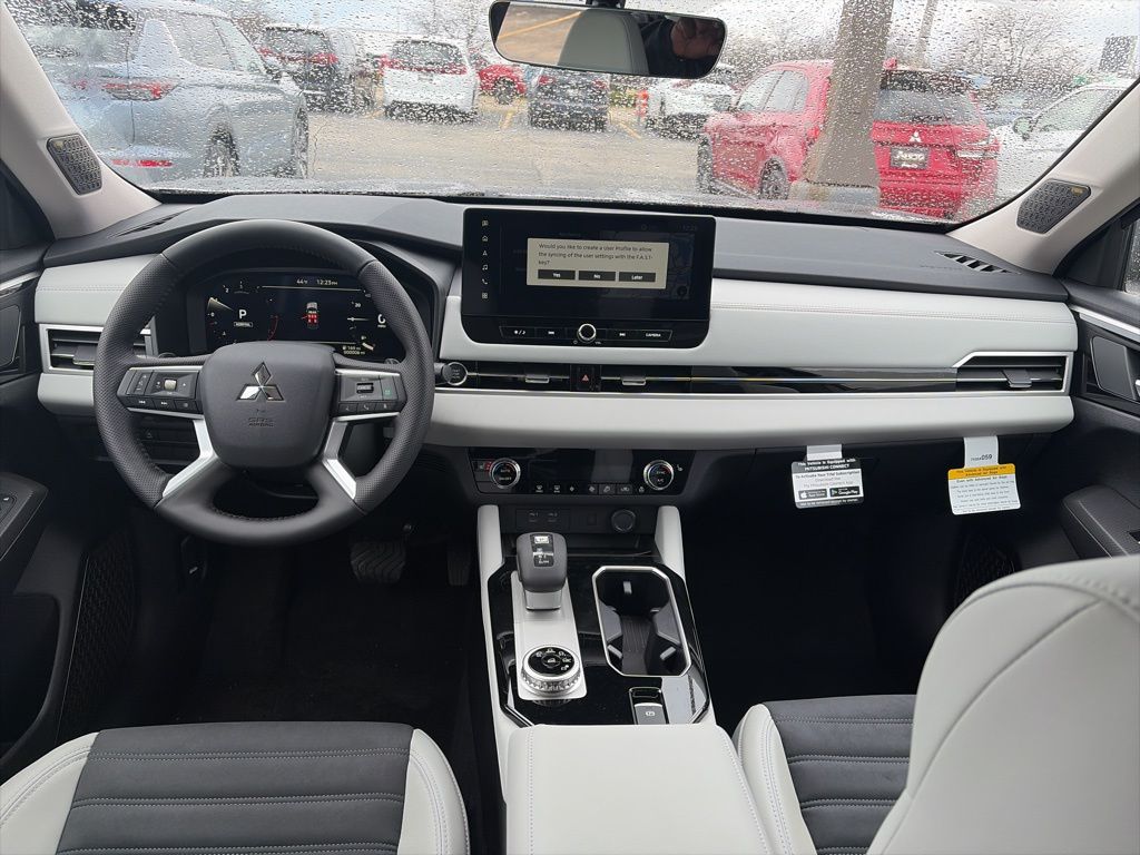 2026 Mitsubishi Outlander SE - Photo 21