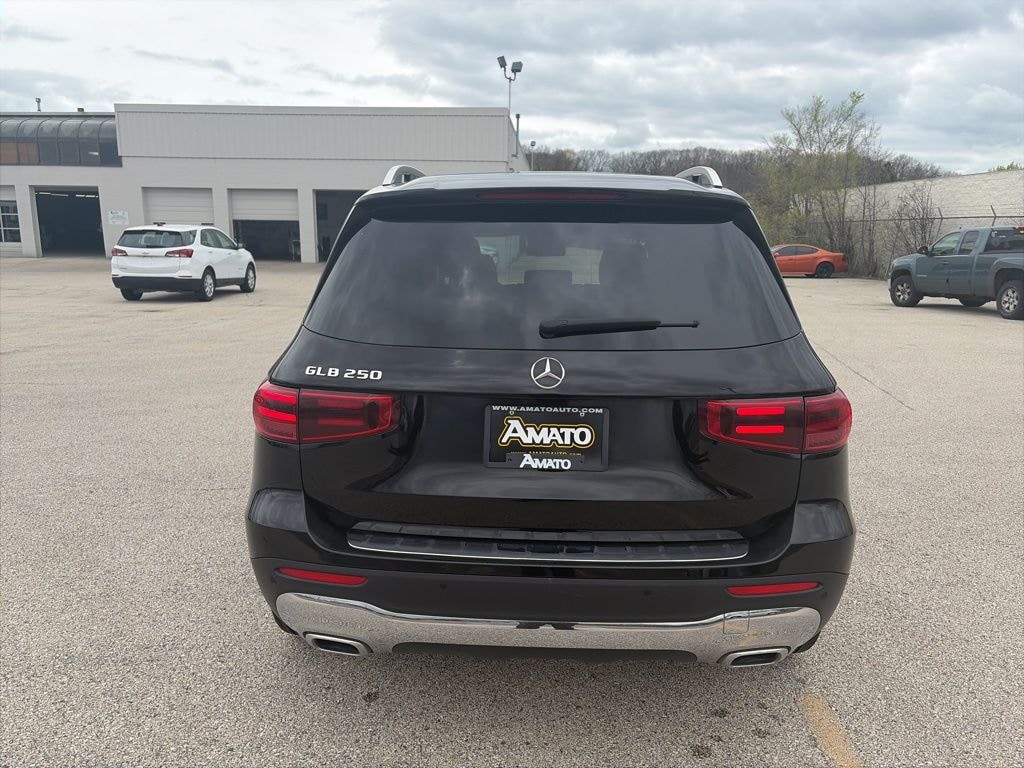 Used 2024 Mercedes-Benz GLB 250 SUV