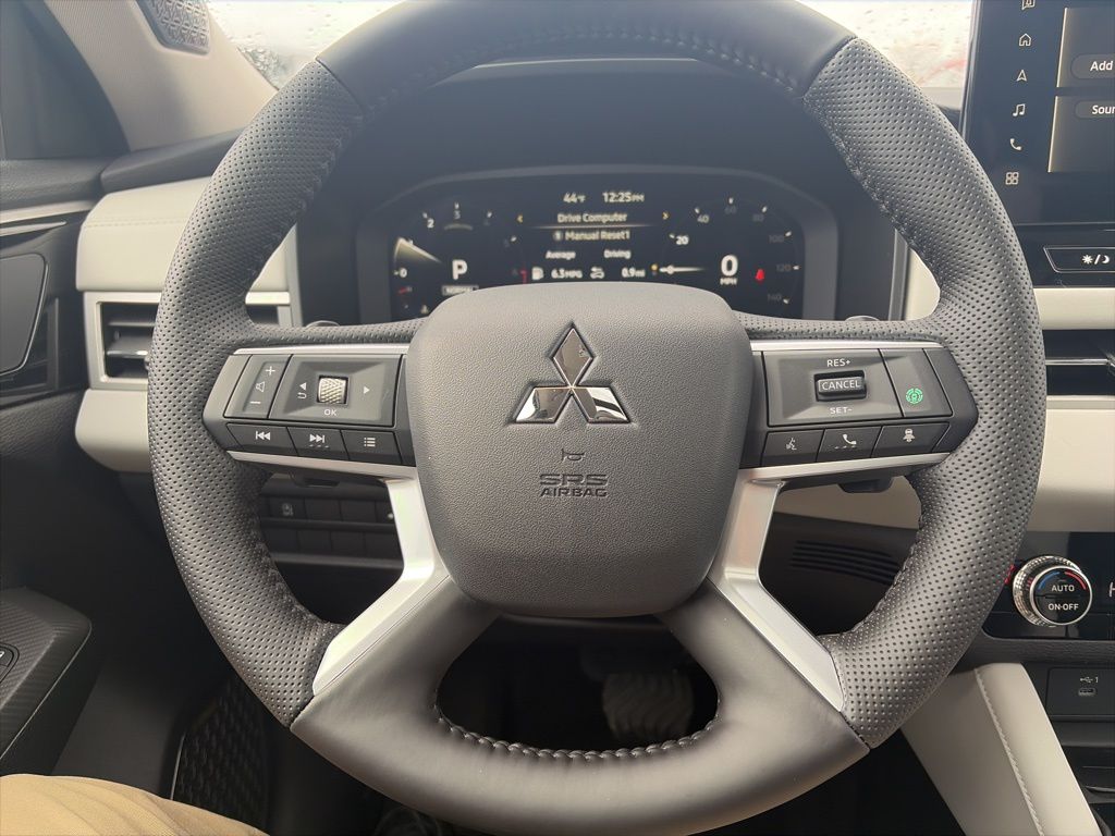 2026 Mitsubishi Outlander SE - Photo 29