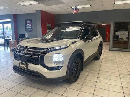 2025 Mitsubishi Outlander Trail Edition SUV