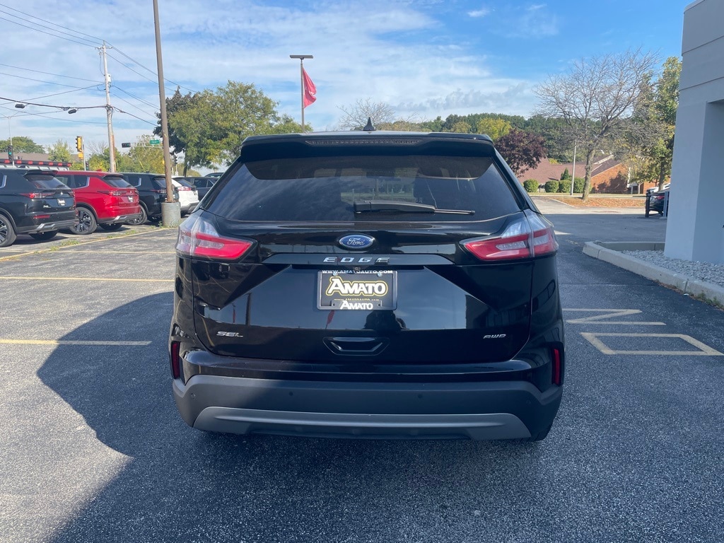 Used 2023 Ford Edge  SUV