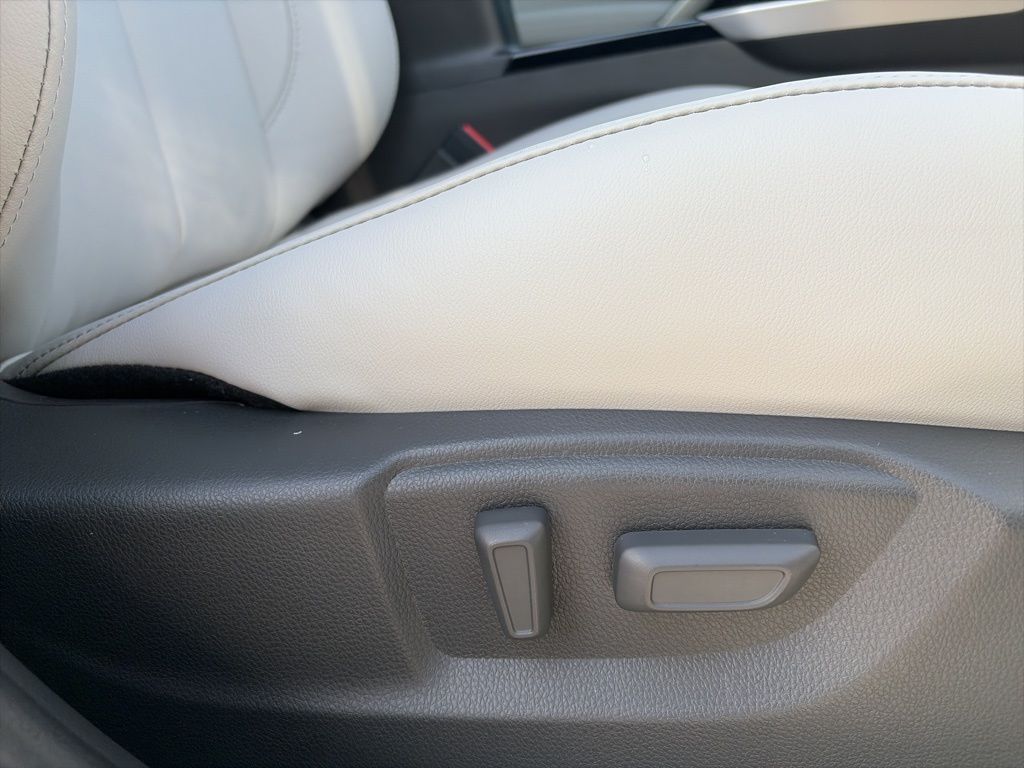 2026 Mitsubishi Eclipse Cross SEL - Photo 12