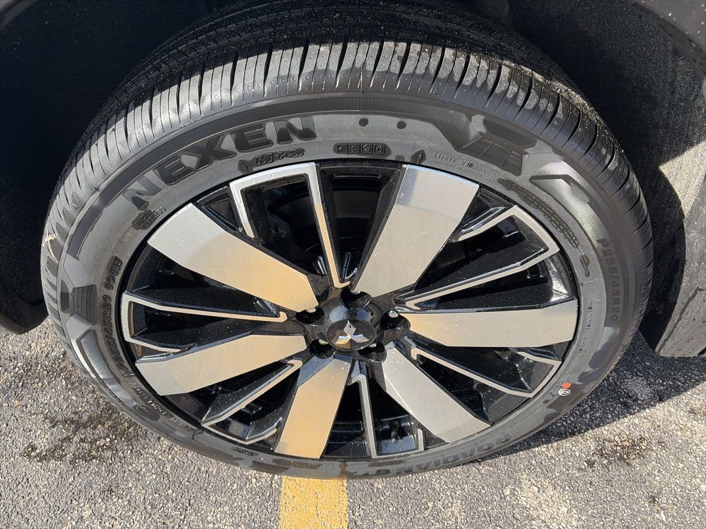 2026 Mitsubishi Outlander SE - Photo 35