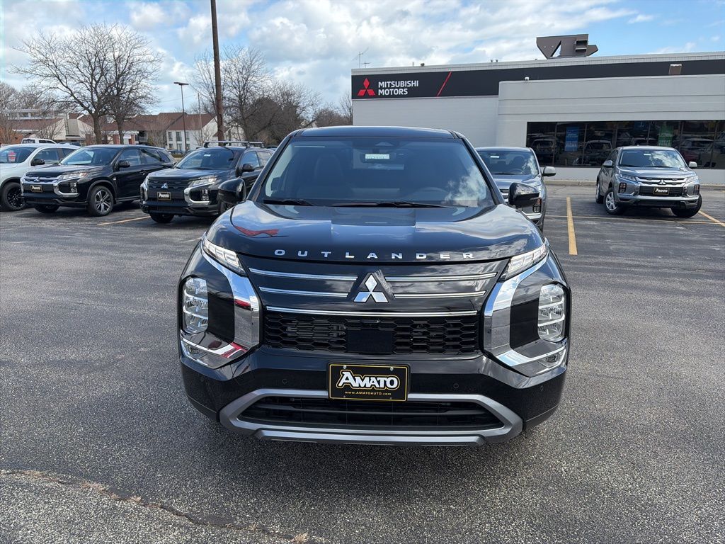 2026 Mitsubishi Outlander SE - Photo 11
