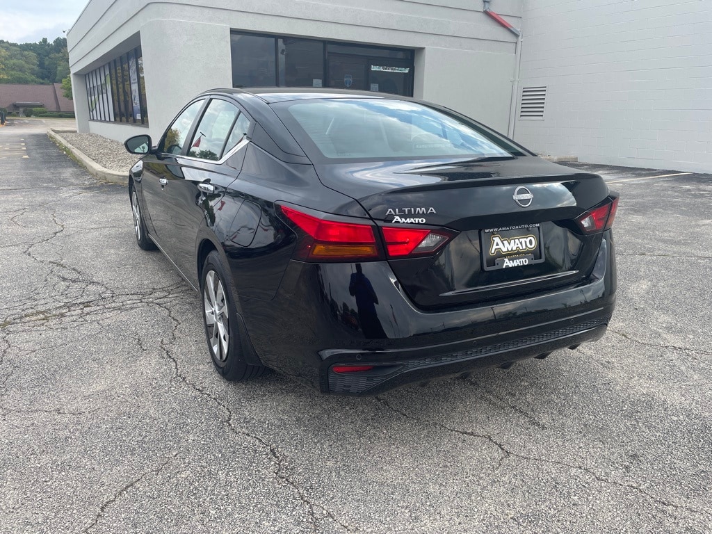 Used 2024 Nissan Altima 2.5 S Sedan