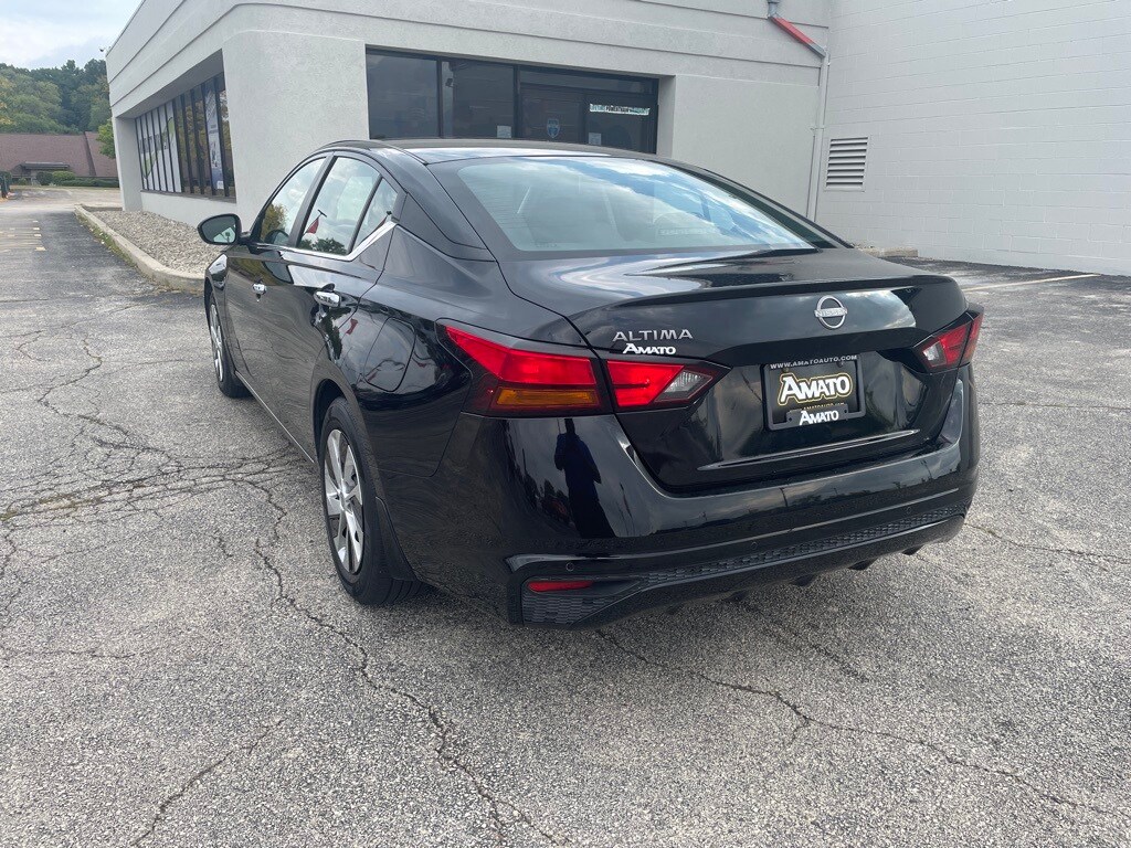 2024 Nissan Altima 2.5 S photo 3