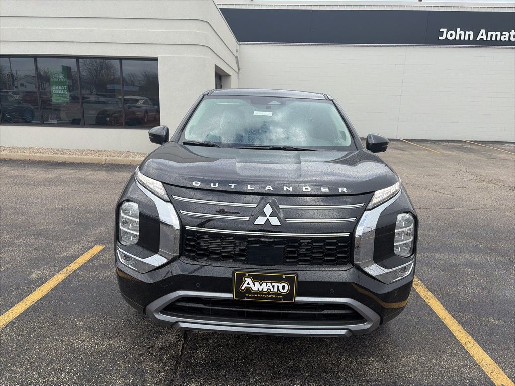 2026 Mitsubishi Outlander SE - Photo 9
