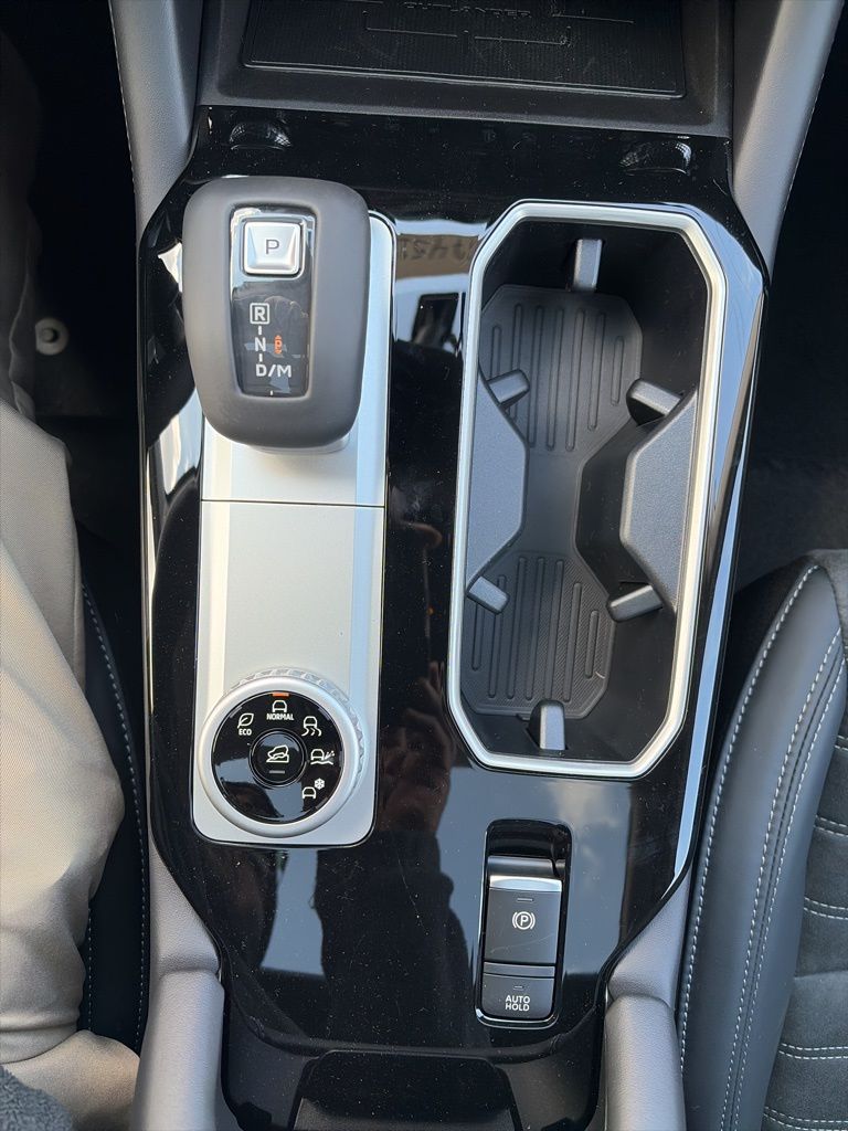 2026 Mitsubishi Outlander SE - Photo 26