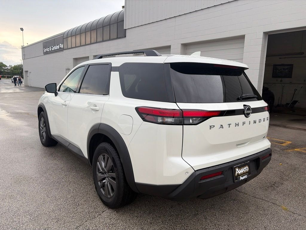 Used 2022 Nissan Pathfinder SV SUV