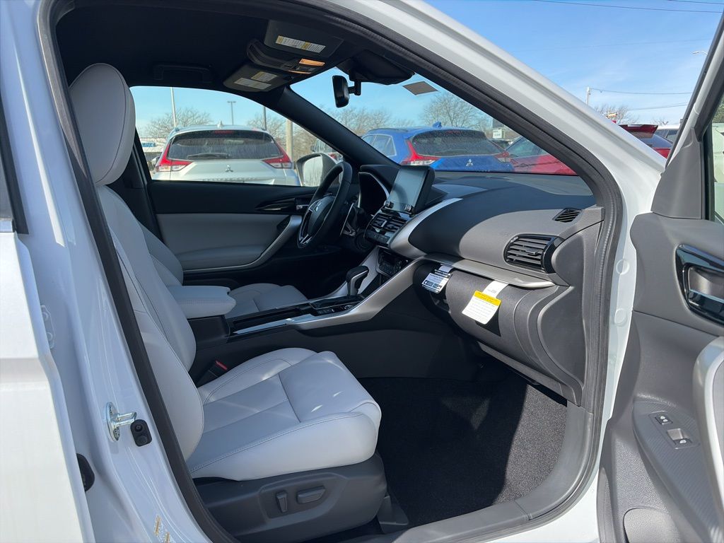 2026 Mitsubishi Eclipse Cross SEL - Photo 11