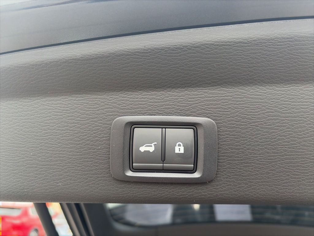 2026 Mitsubishi Outlander SE - Photo 16