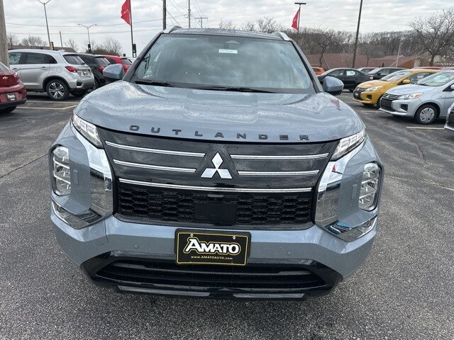 2025 Mitsubishi Outlander SEL GT photo 3