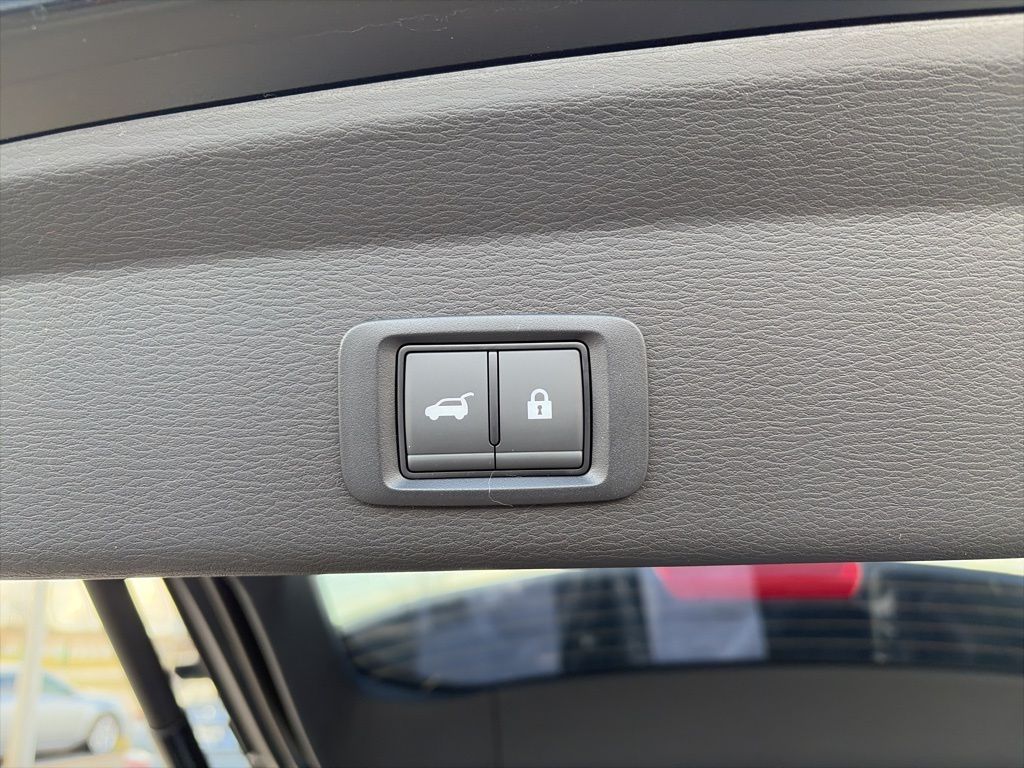 2026 Mitsubishi Outlander SE - Photo 19