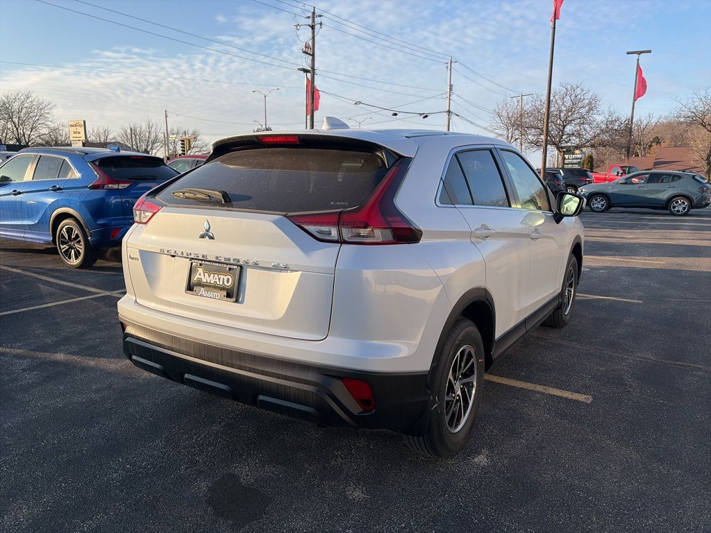 2026 Mitsubishi Eclipse Cross ES - Photo 6