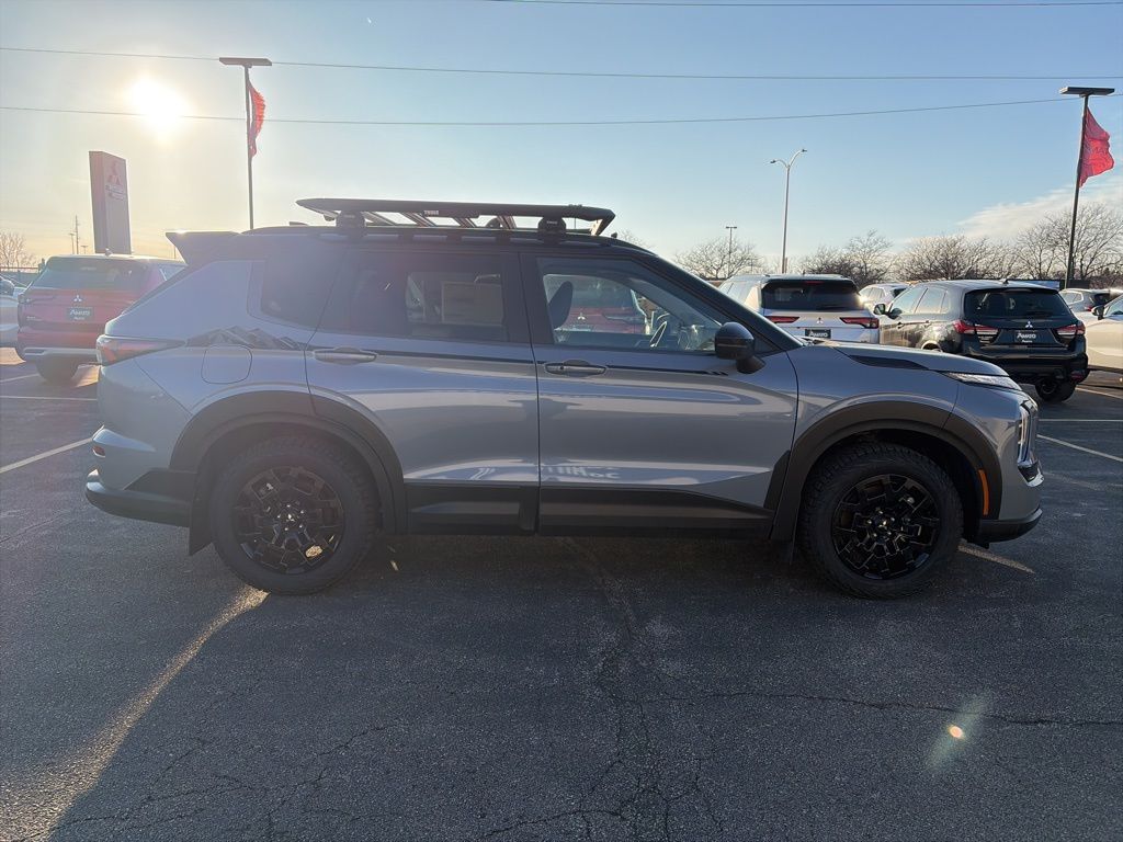 2026 Mitsubishi Outlander Trail Edition - Photo 9