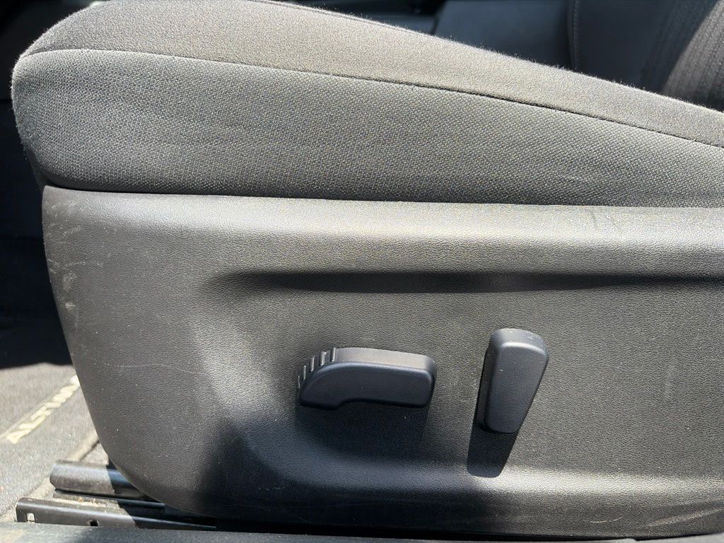 2025 Nissan Altima SV - Photo 20
