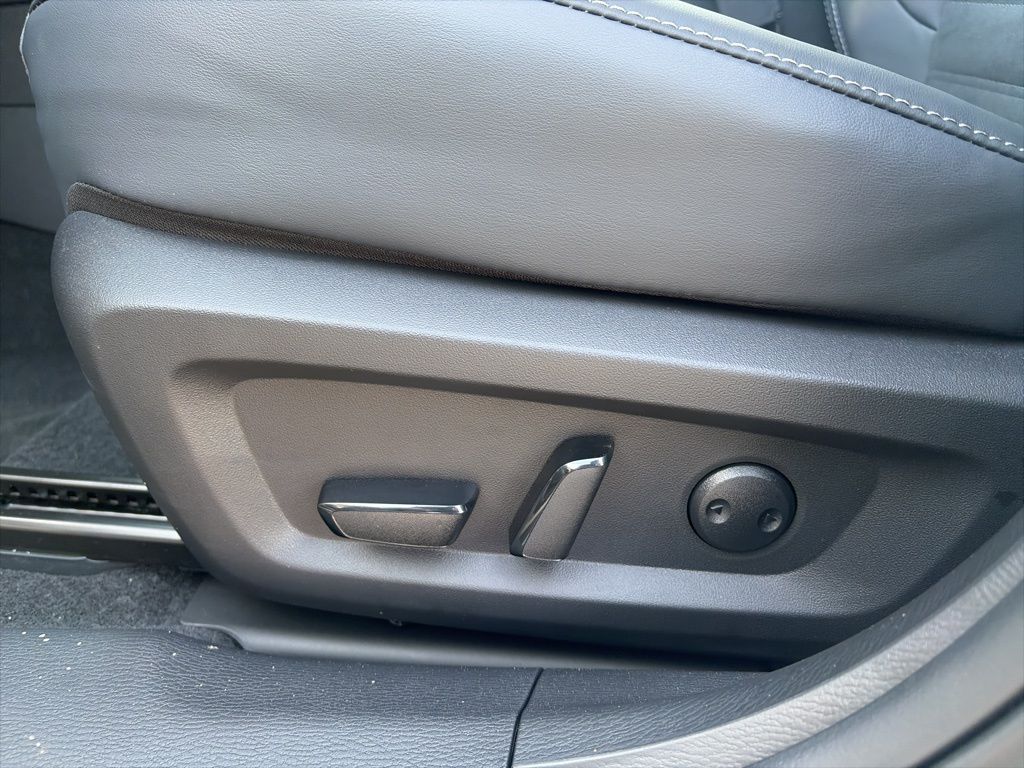 2026 Mitsubishi Outlander SE - Photo 22