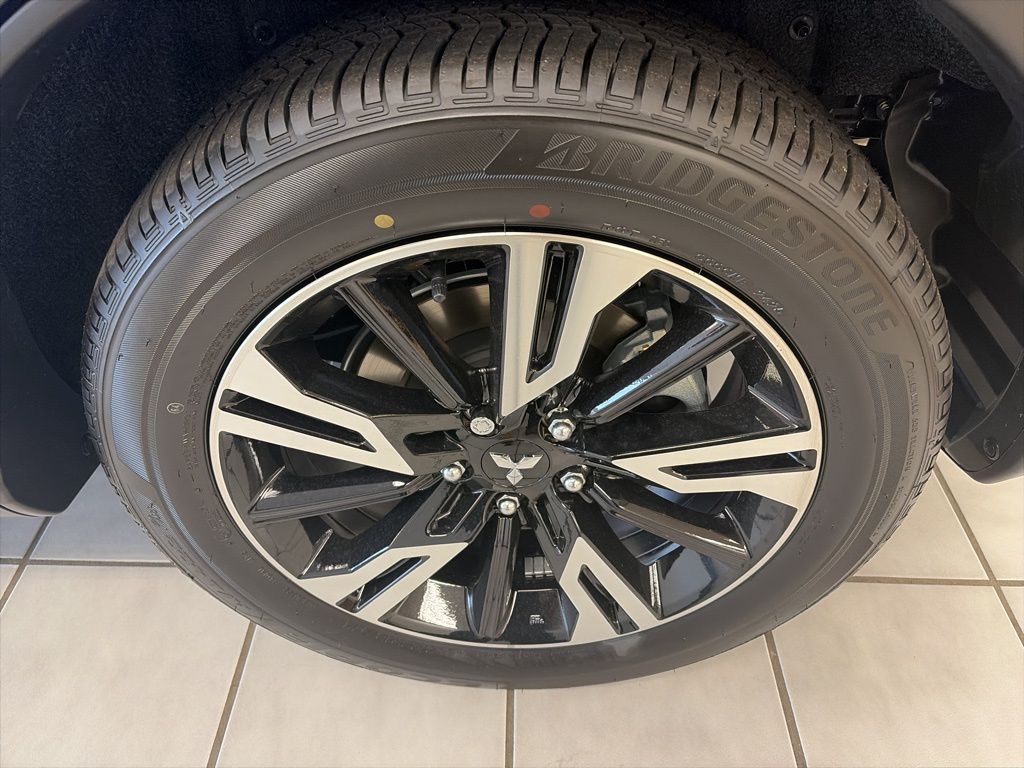 2026 Mitsubishi Eclipse Cross SE - Photo 28