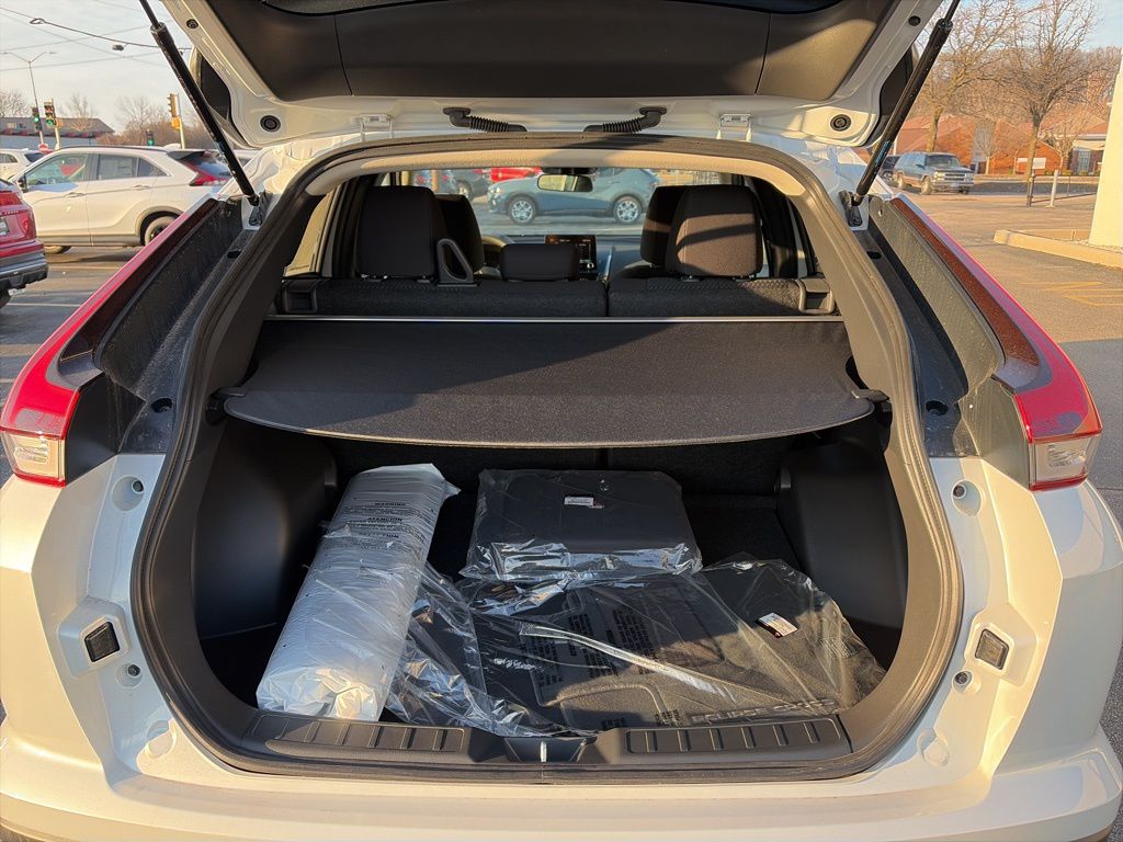 2026 Mitsubishi Eclipse Cross ES - Photo 14