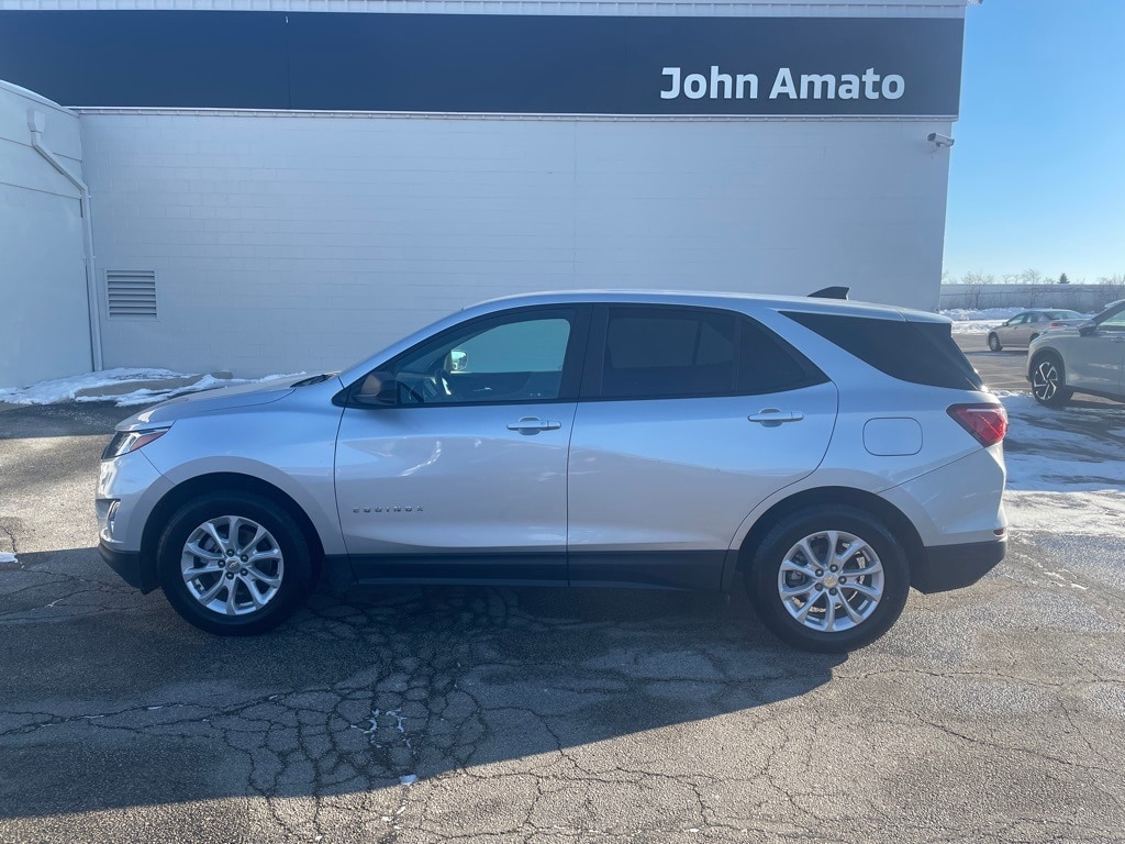 Used 2021 Chevrolet Equinox LS w/1LS SUV