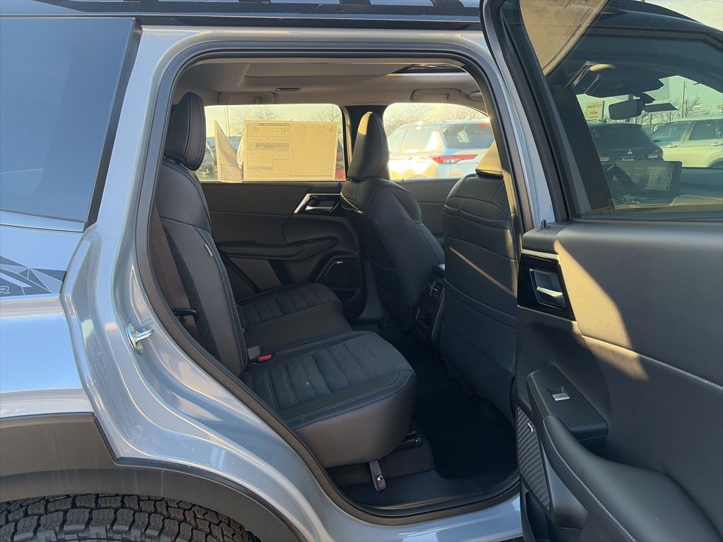 2026 Mitsubishi Outlander Trail Edition - Photo 16