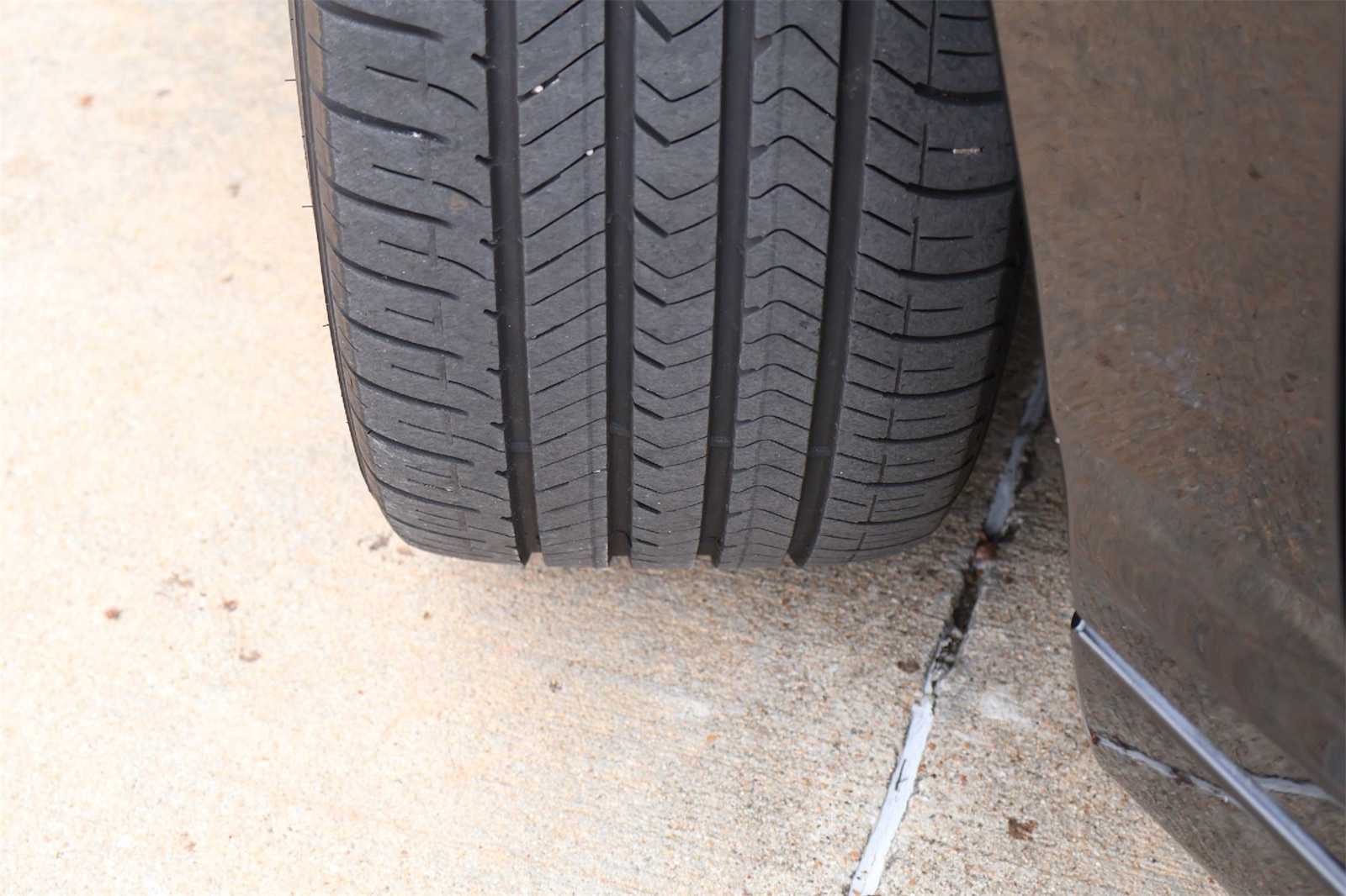 Thumbnail: 2023 Acura Integra - 30