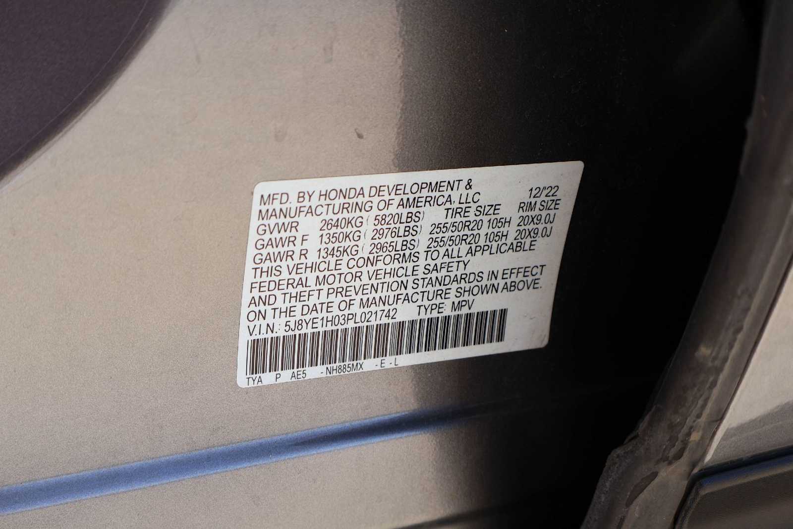 Thumbnail: 2023 Acura MDX - 21