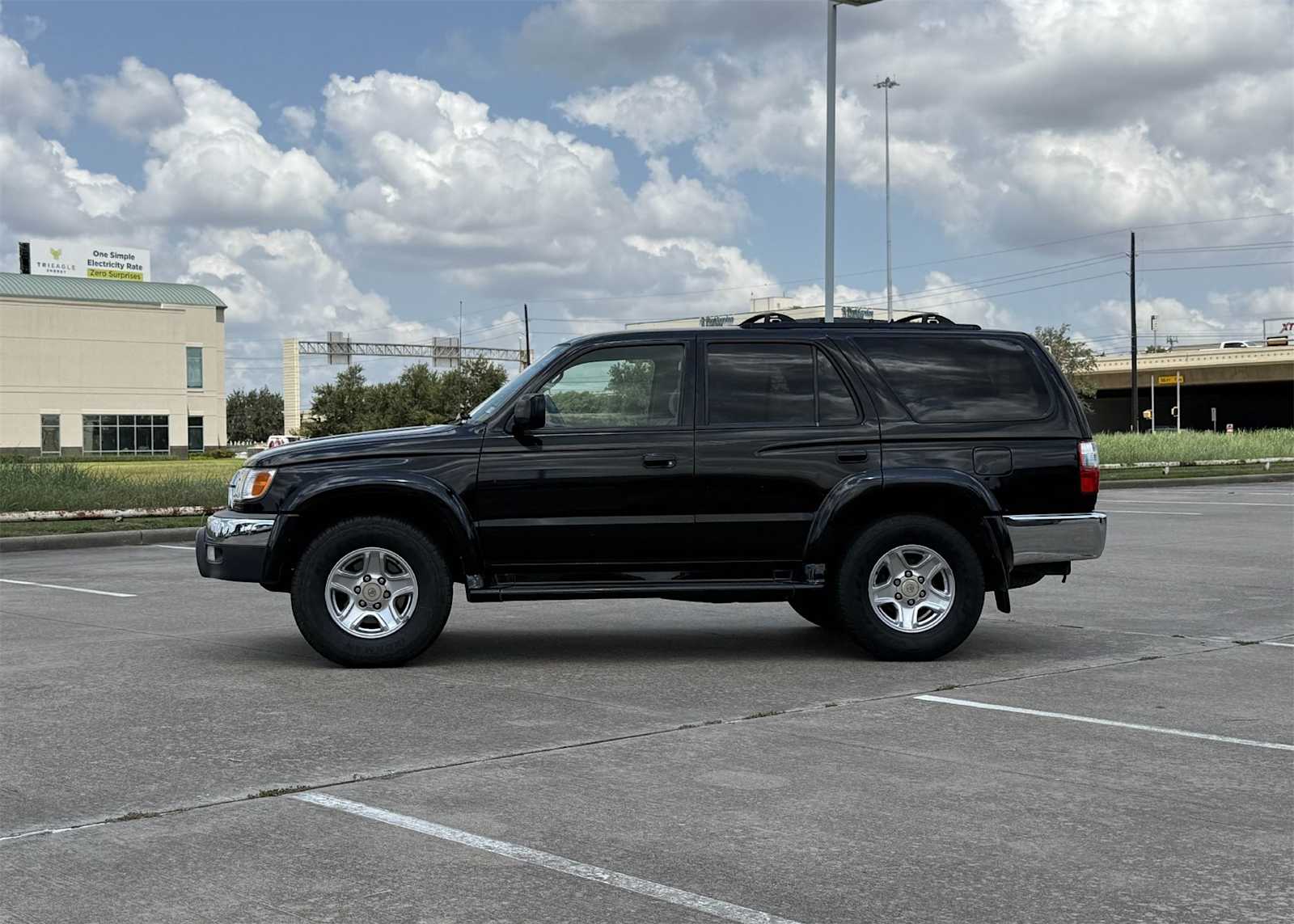 Thumbnail: 2002 Toyota 4Runner - 3