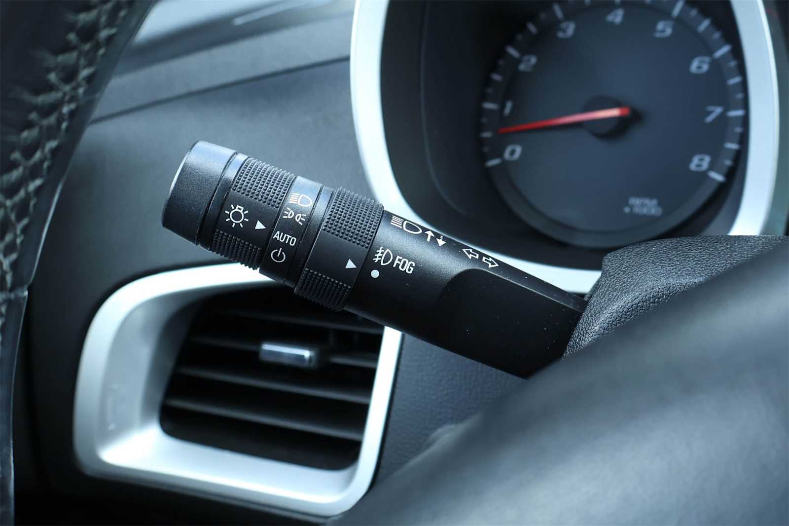 Thumbnail: 2015 Chevrolet Equinox - 26