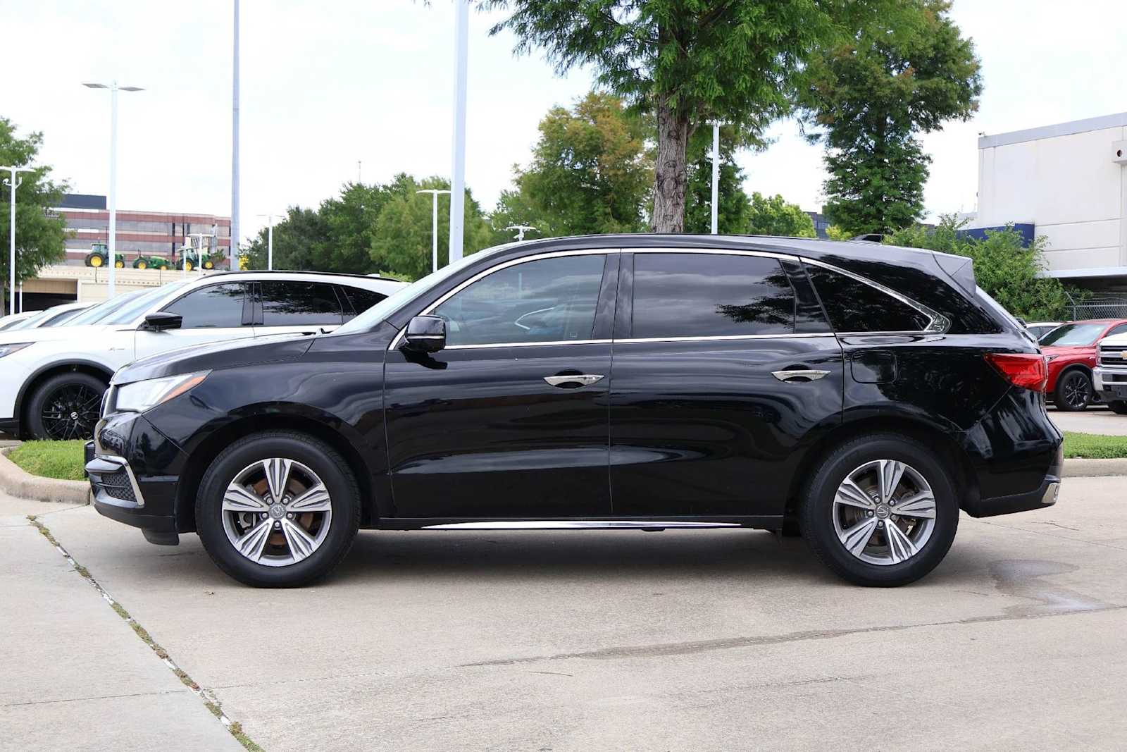 Thumbnail: 2020 Acura MDX - 3
