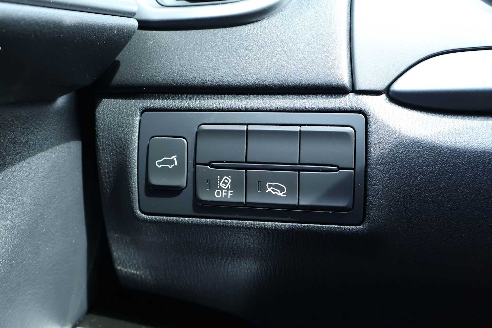 Thumbnail: 2023 Mazda CX-9 - 26