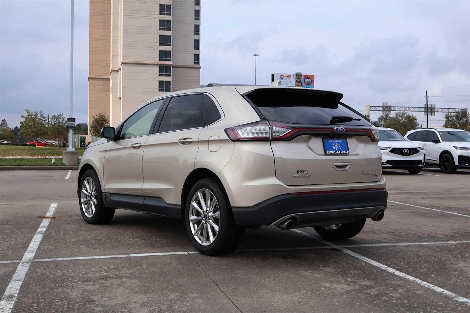 Thumbnail: 2017 Ford Edge - 4