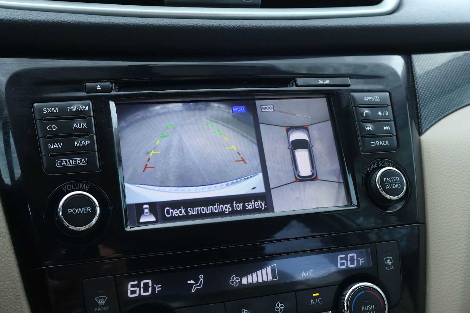 Thumbnail: 2016 Nissan Rogue - 27