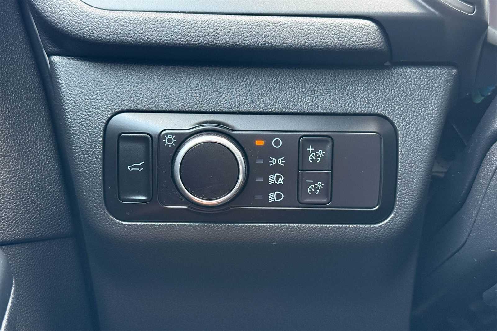 Thumbnail: 2023 Ford Escape - 28