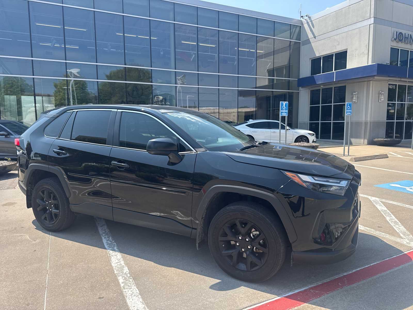 Thumbnail: 2024 Toyota RAV4 - 6