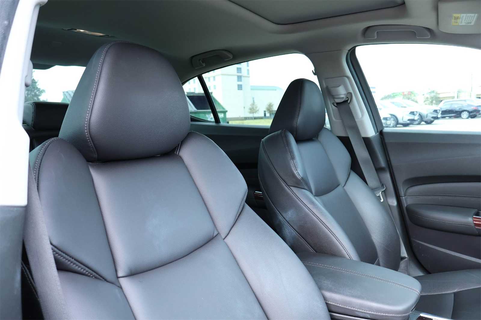 Thumbnail: 2015 Acura TLX - 14