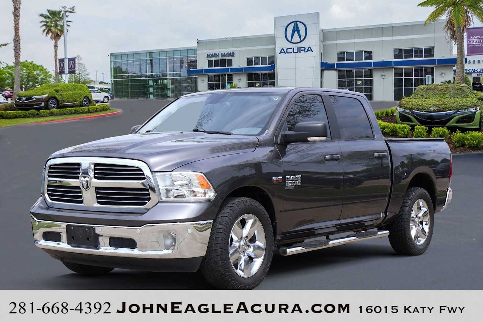 Thumbnail: 2019 RAM 1500 Classic - 1