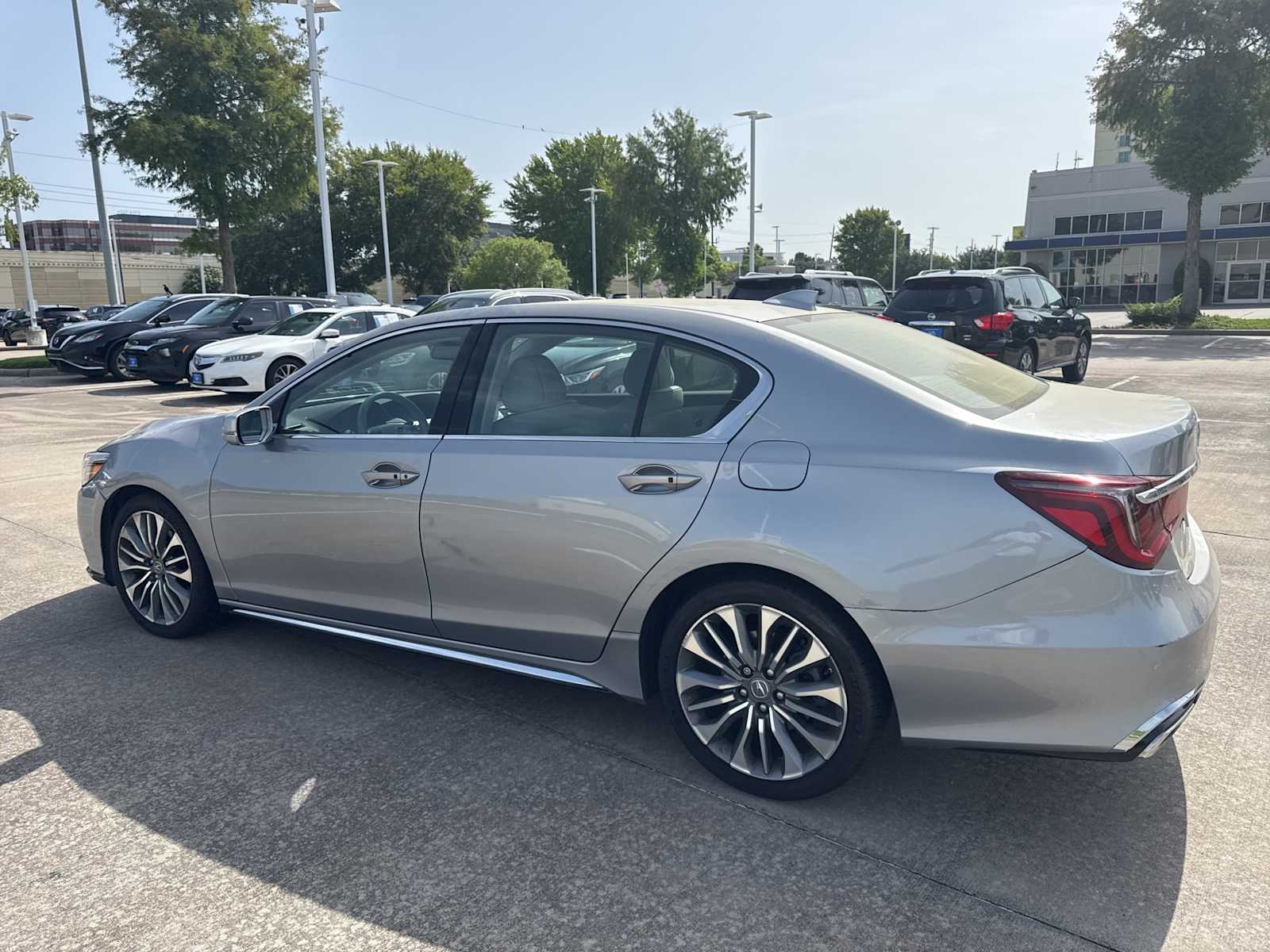 Thumbnail: 2018 Acura RLX - 3