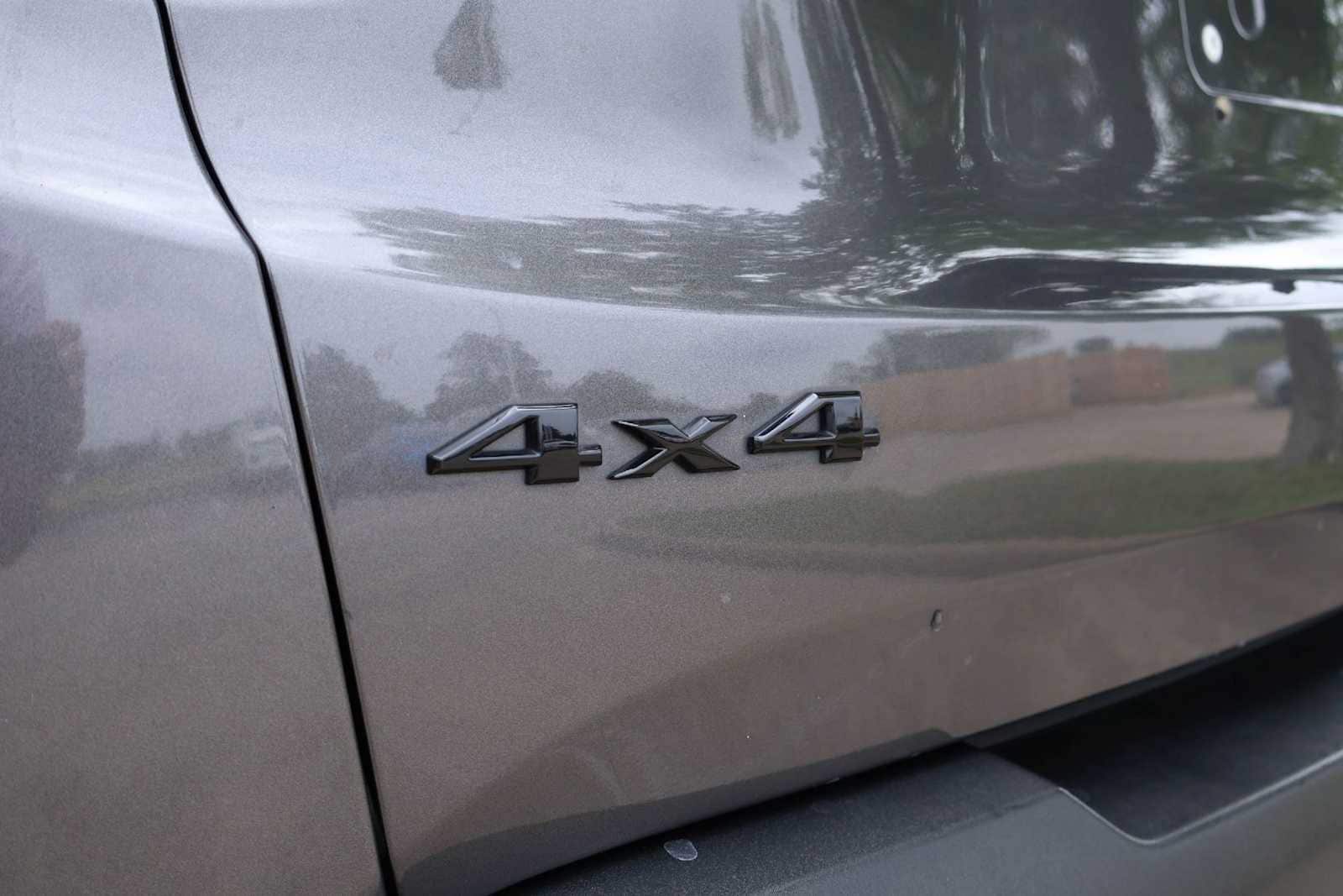 Thumbnail: 2016 Jeep Renegade - 7