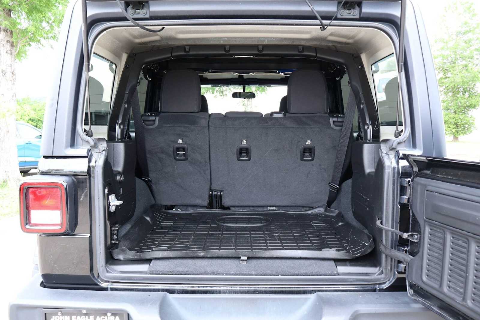Thumbnail: 2023 Jeep Wrangler - 19