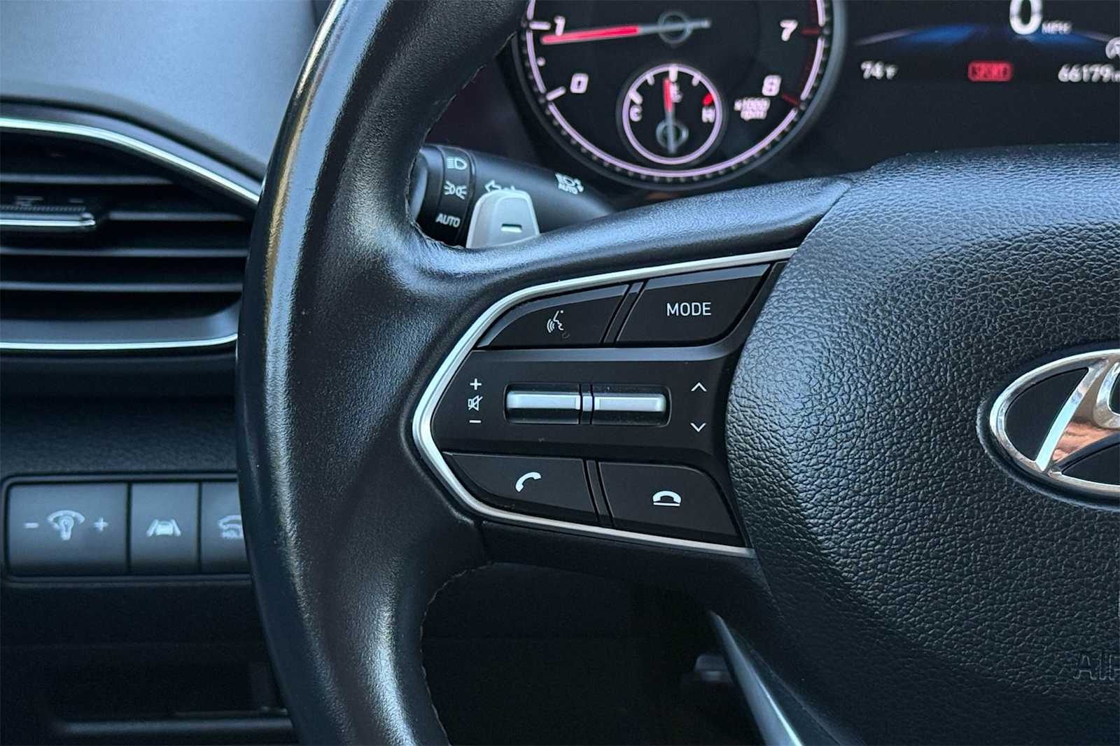 Thumbnail: 2023 Hyundai Santa Fe - 22