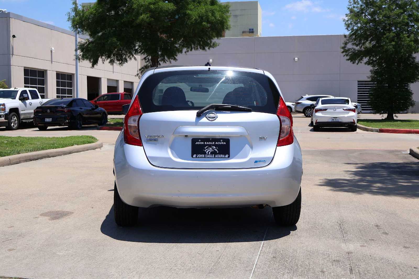 Thumbnail: 2016 Nissan Versa Note - 5