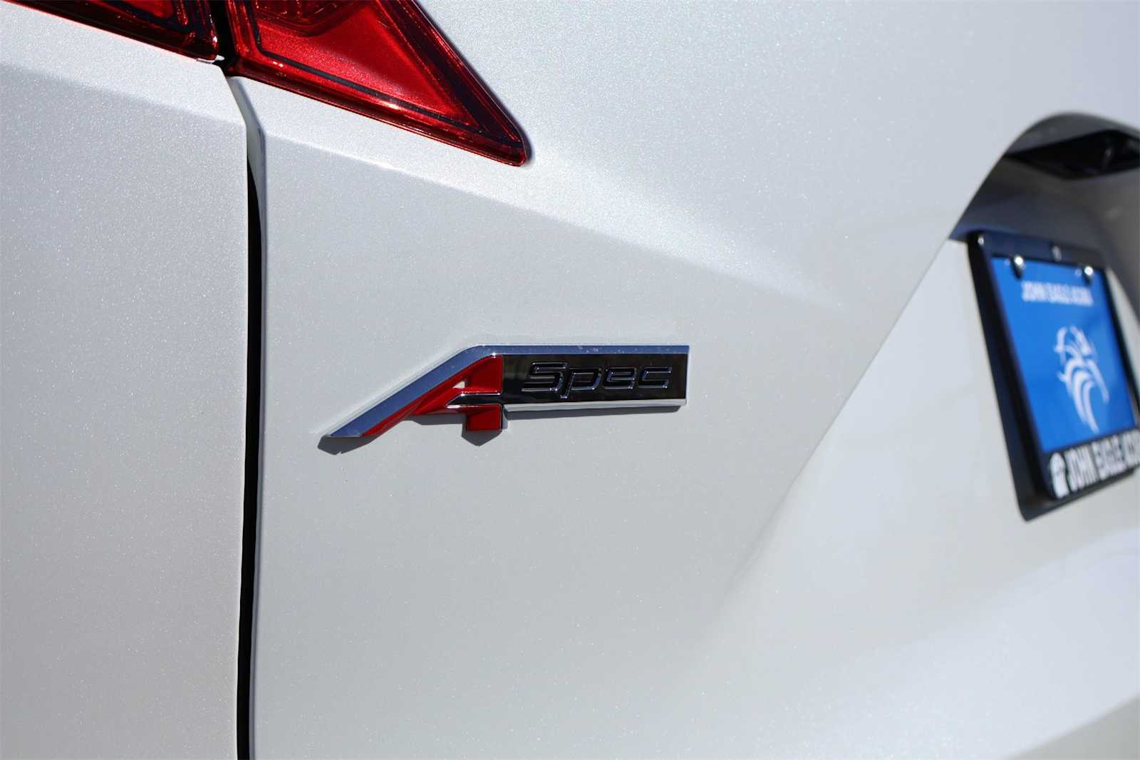 Thumbnail: 2026 Acura RDX - 7