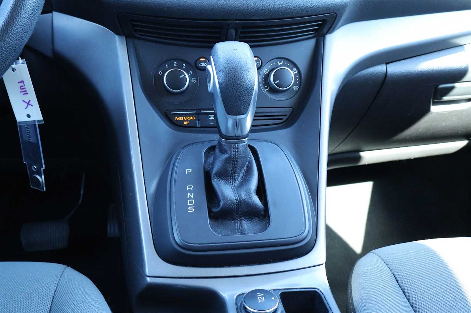 Thumbnail: 2015 Ford Escape - 17