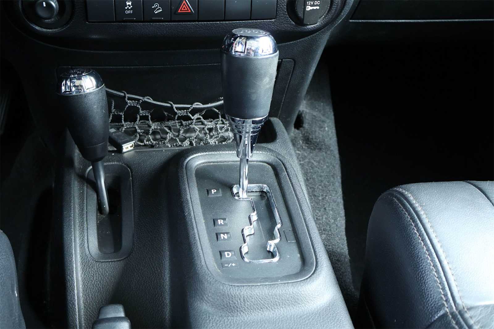 Thumbnail: 2012 Jeep Wrangler - 17