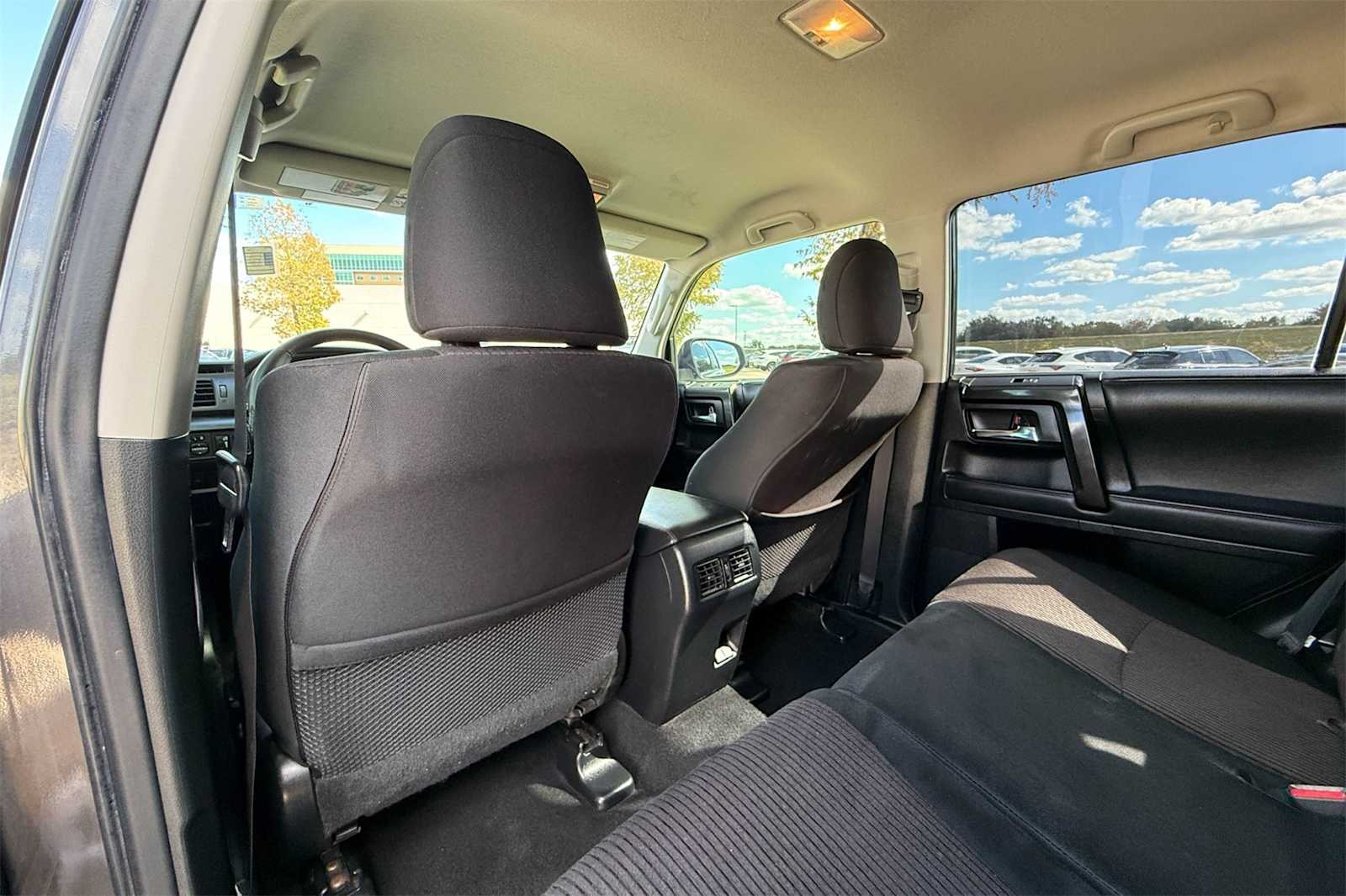 Thumbnail: 2020 Toyota 4Runner - 12