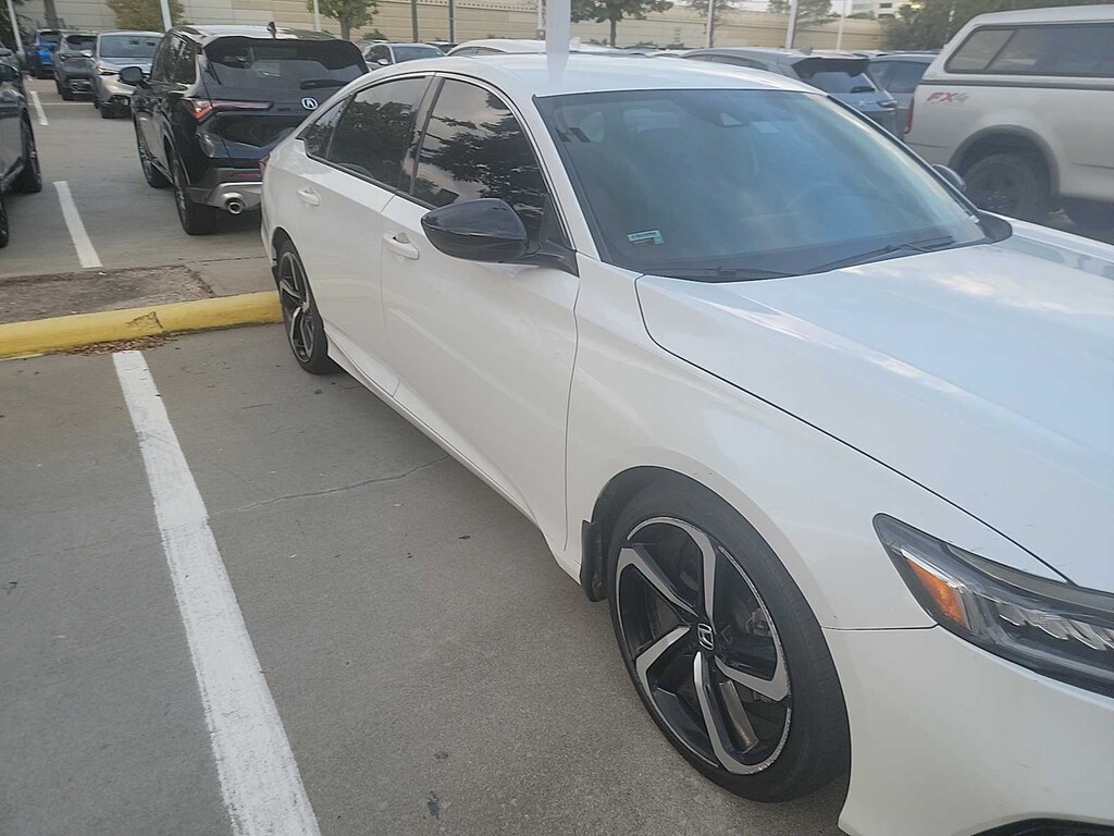 Used 2022 Honda Accord Sport SE Sedan