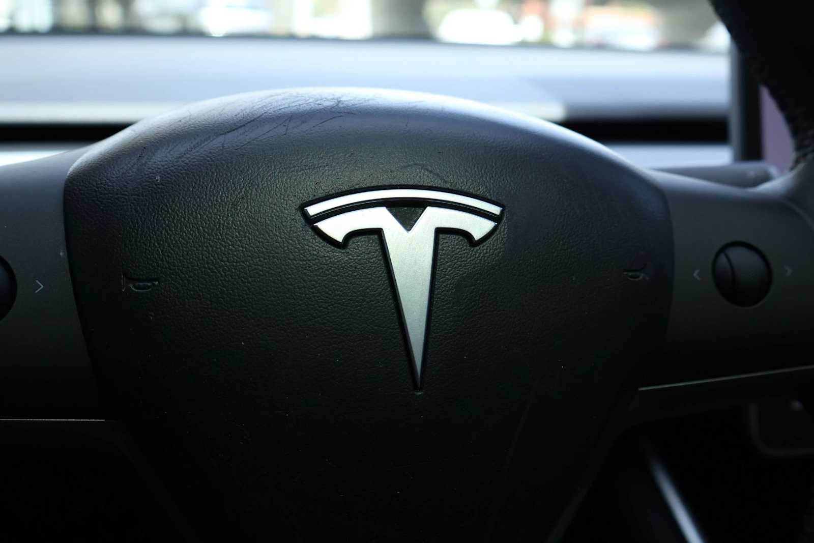 Thumbnail: 2020 Tesla Model Y - 7